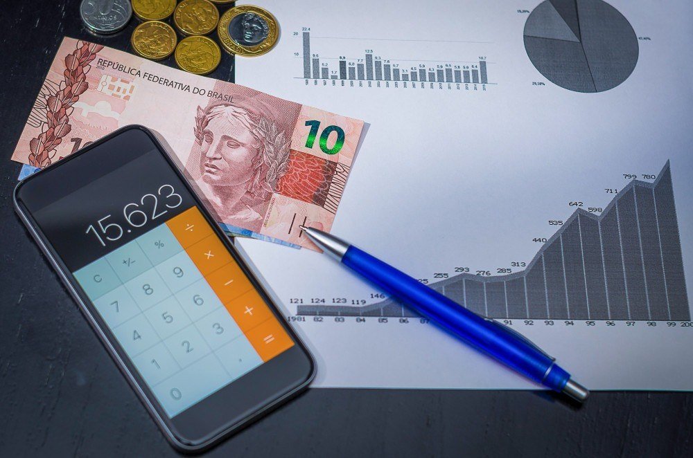 62% dos consignados para CLTs foram feitos por quem ganha até 4 salários mínimos